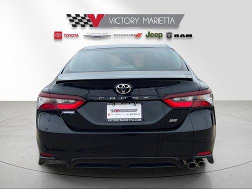 Midnight Black 2024 Toyota Camry SE