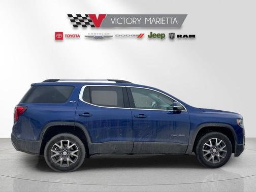 2023 GMC Acadia AWD SLT
