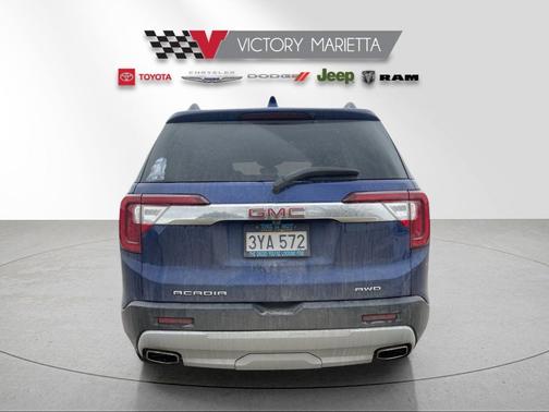 2023 GMC Acadia AWD SLT