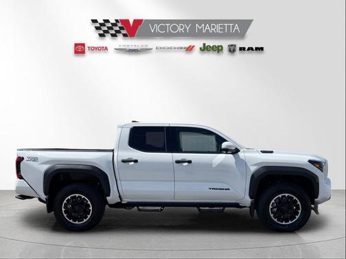 Ice 2026 Toyota Tacoma Hybrid TRD Off Road