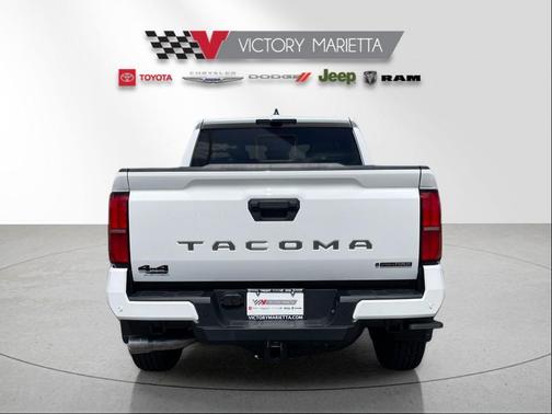 Ice 2026 Toyota Tacoma Hybrid TRD Off Road