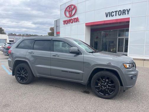 2020 Jeep Grand Cherokee Altitude