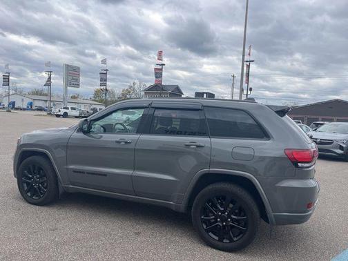 2020 Jeep Grand Cherokee Altitude