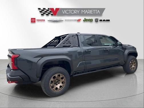 2025 Toyota Tacoma Hybrid Trailhunter