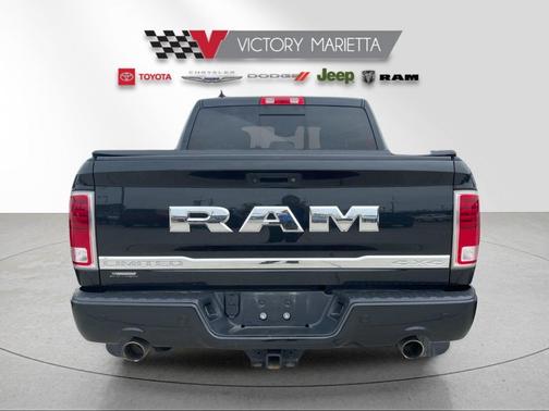 Brilliant Black Crystal Pearlcoat 2016 RAM 1500 Longhorn