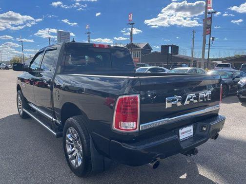 Brilliant Black Crystal Pearlcoat 2016 RAM 1500 Longhorn