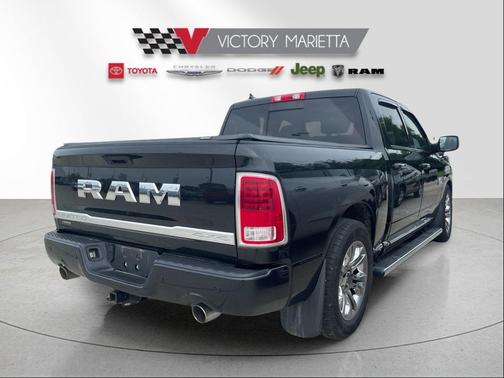 Brilliant Black Crystal Pearlcoat 2016 RAM 1500 Longhorn