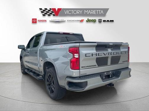 Sterling Gray Metallic 2023 Chevrolet Silverado 1500 Custom