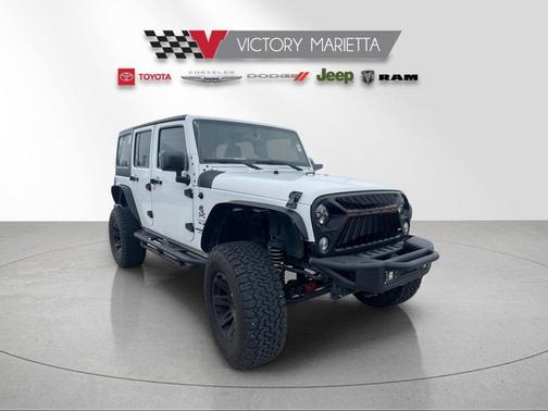 Bright White 2016 Jeep Wrangler Unlimited Sahara