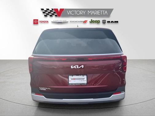 2025 Kia Carnival LXS
