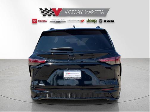 Midnight Black Metallic 2026 Toyota Sienna XSE 7 Passenger