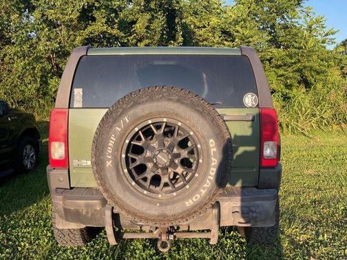 2006 Hummer H3 Base