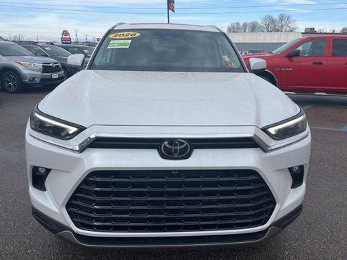 2026 Toyota Grand Highlander Platinum