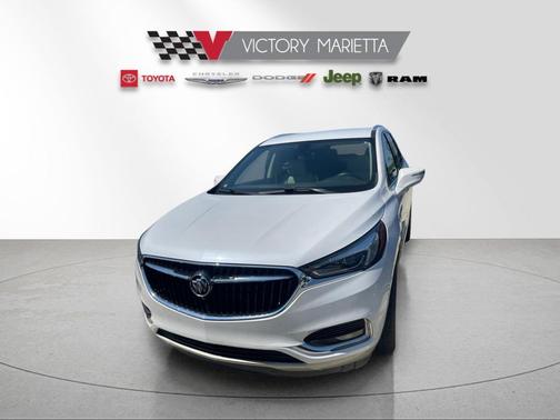 White Frost Tricoat 2020 Buick Enclave AWD Essence