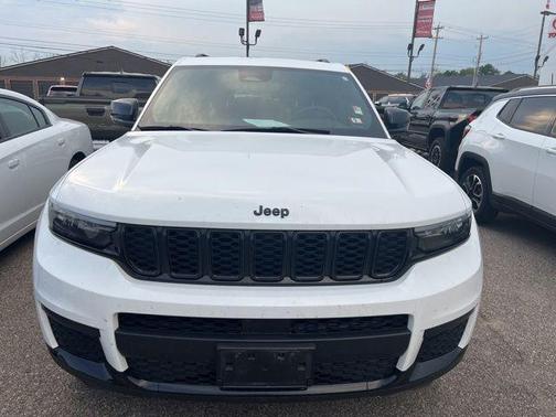 2023 Jeep Grand Cherokee L Altitude
