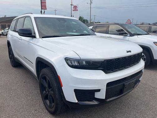 2023 Jeep Grand Cherokee L Altitude