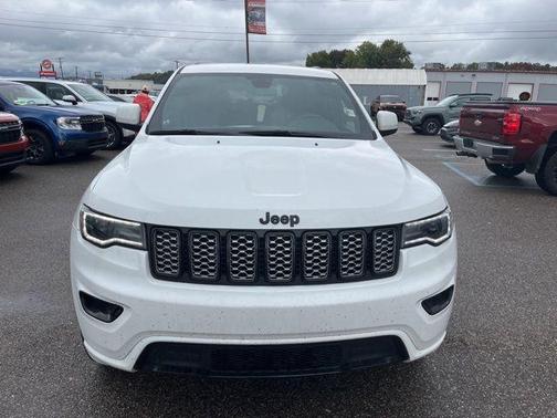 2021 Jeep Grand Cherokee Laredo