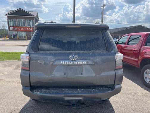 2022 Toyota 4Runner SR5