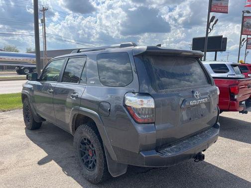 2022 Toyota 4Runner SR5