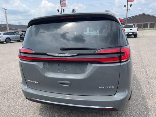 2023 Chrysler Pacifica Limited