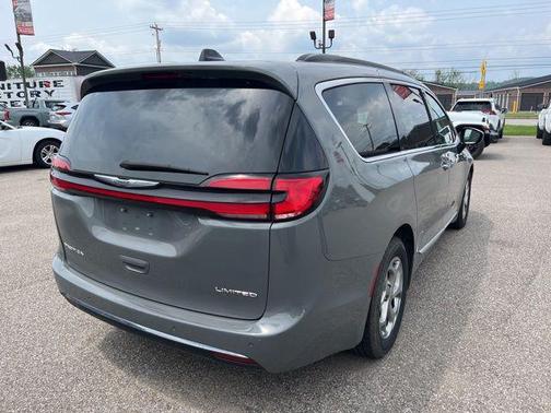2023 Chrysler Pacifica Limited