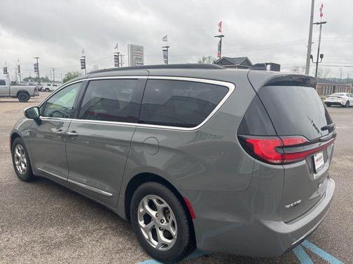 2023 Chrysler Pacifica Limited