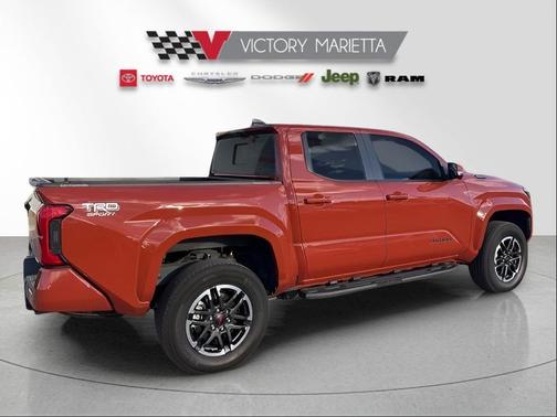 Terra 2025 Toyota Tacoma Hybrid TRD Sport