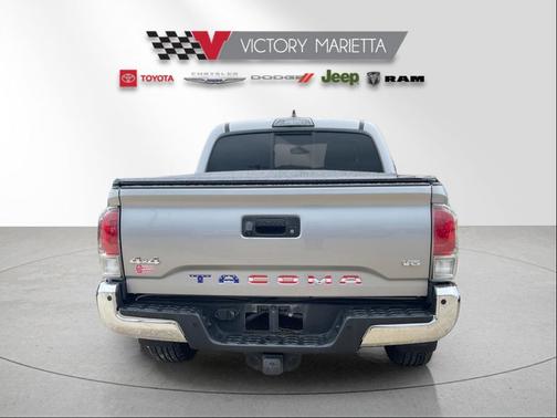 Silver Sky Metallic 2016 Toyota Tacoma Limited