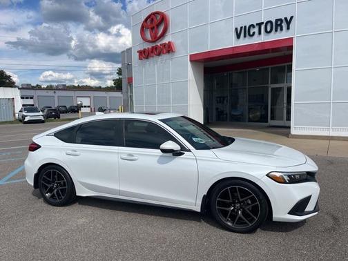 Platinum White 2022 Honda Civic Sport Touring