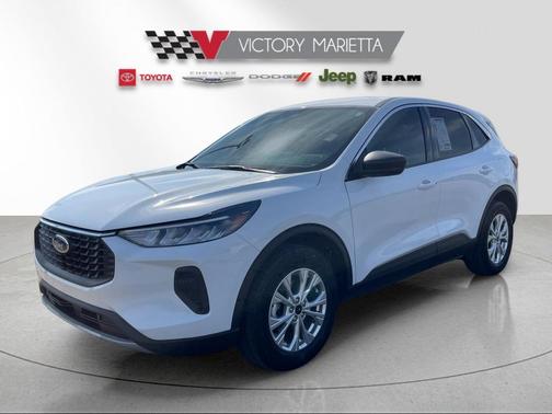 Oxford White 2023 Ford Escape Active