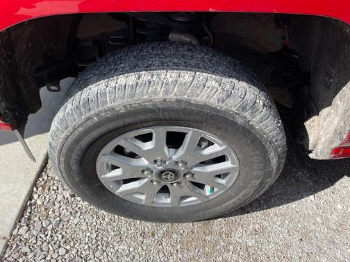 2025 Toyota Tacoma SR