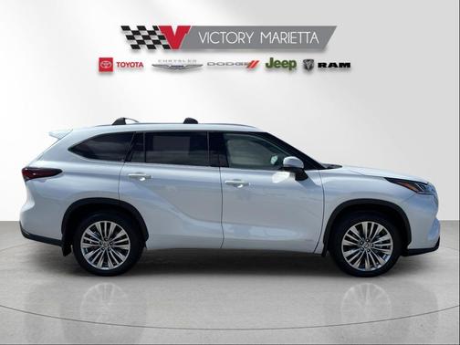 Wind Chill Prl 2026 Toyota Highlander Hybrid Platinum