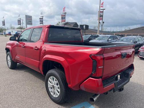 2025 Toyota Tacoma SR5