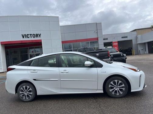 2022 Toyota Prius XLE