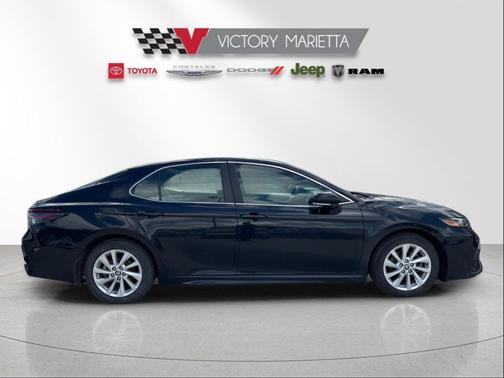 Midnight Black 2023 Toyota Camry SE