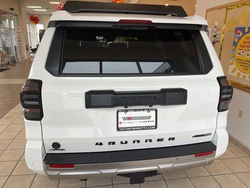 2025 Toyota 4Runner Hybrid Trailhunter