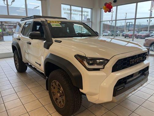 2025 Toyota 4Runner Hybrid Trailhunter