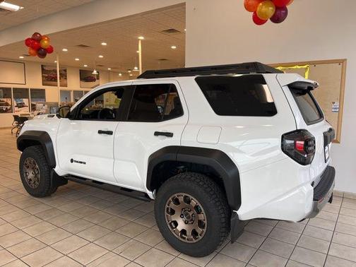 2025 Toyota 4Runner Hybrid Trailhunter