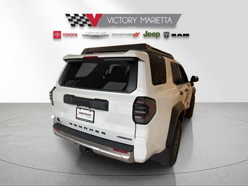 2025 Toyota 4Runner Hybrid Trailhunter