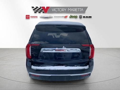 2024 GMC Yukon SLT