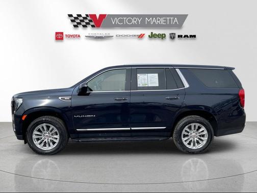 2024 GMC Yukon SLT