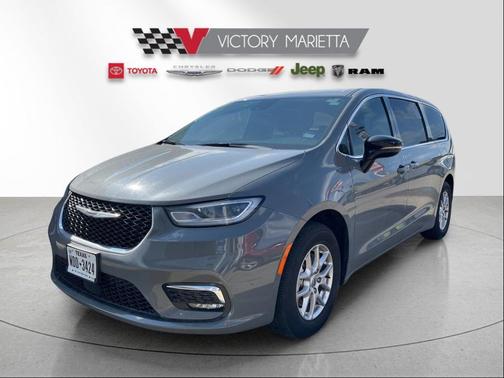 2025 Chrysler Pacifica L