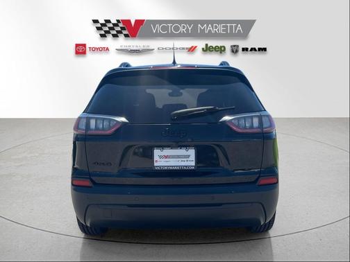 Diamond Black Crystal Pearlcoat 2020 Jeep Cherokee Altitude