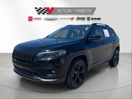 Diamond Black Crystal Pearlcoat 2020 Jeep Cherokee Altitude