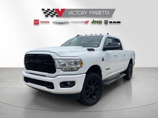 Bright White Clearcoat 2021 RAM 2500 Big Horn Crew Cab 4x4 6'4' Box