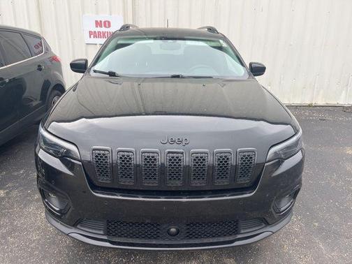 2023 Jeep Cherokee Altitude
