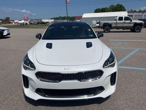 2022 Kia Stinger GT2