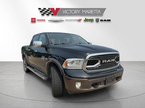 Brilliant Black Crystal Pearl 2018 RAM 1500 Longhorn