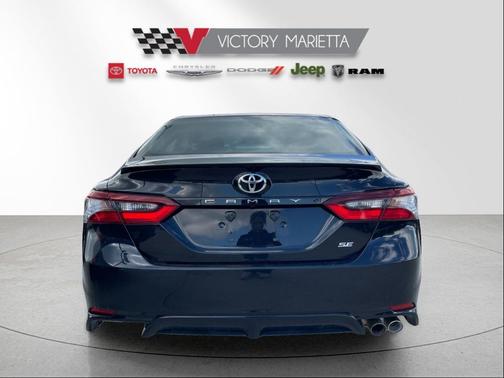 Midnight Black 2024 Toyota Camry SE
