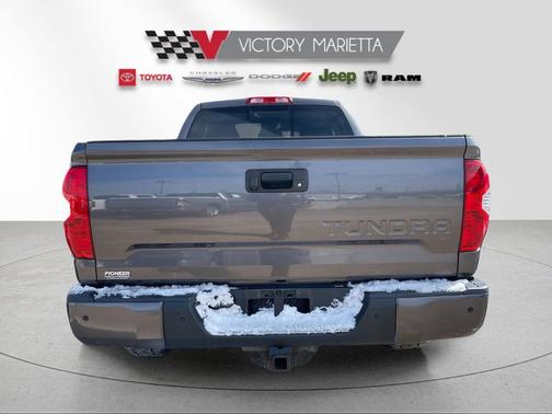 2017 Toyota Tundra SR